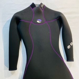 Nixie Bare 7mm Diving Wetsuit - Women’s size 2